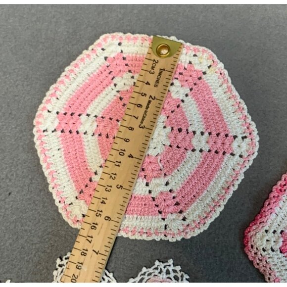 Handmade Crochet Doilies Set Of 4 Pink & White Vintage Style Decorative - Picture 5 of 7